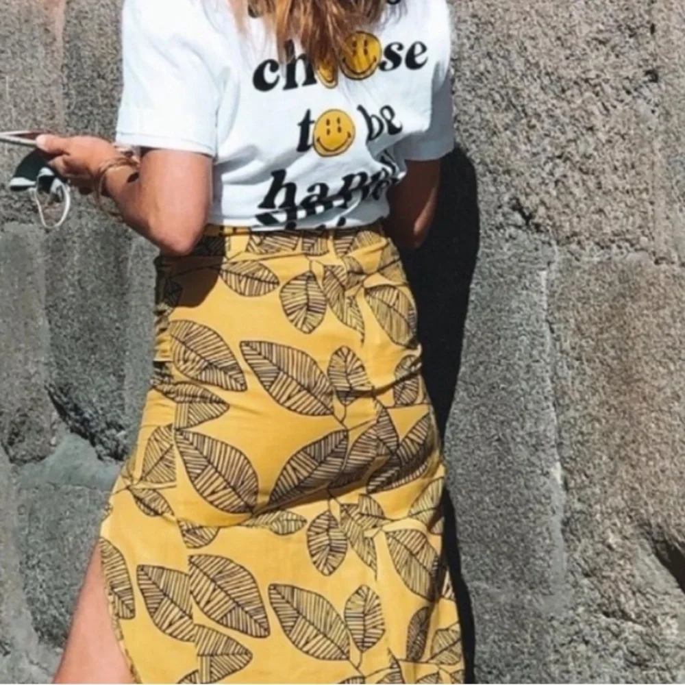 Zara Yellow Leaf Print Women's Skirt size Small